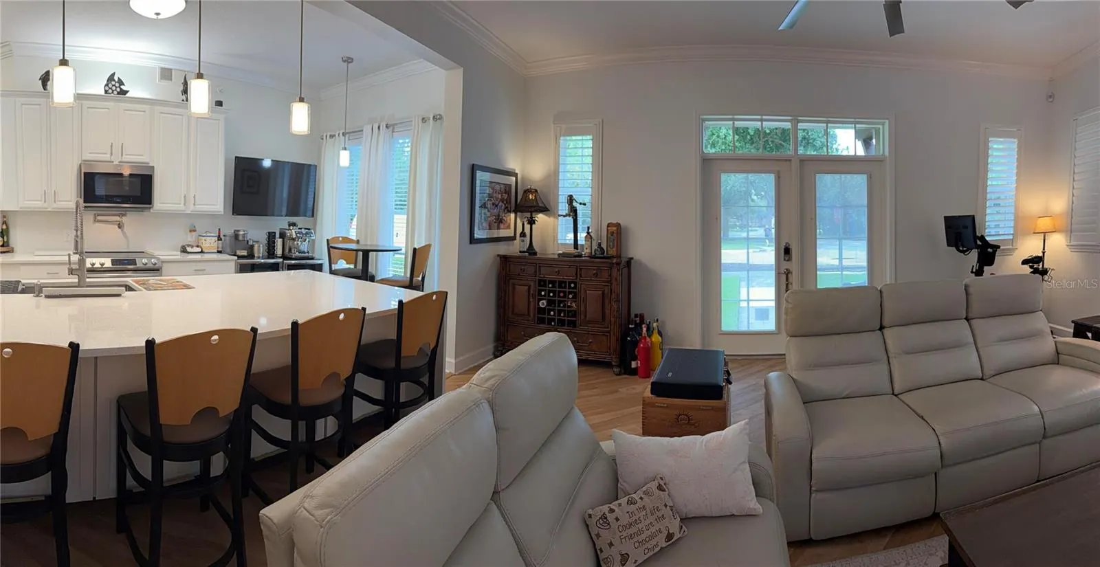 1401 CELEBRATION AVE #103 #103