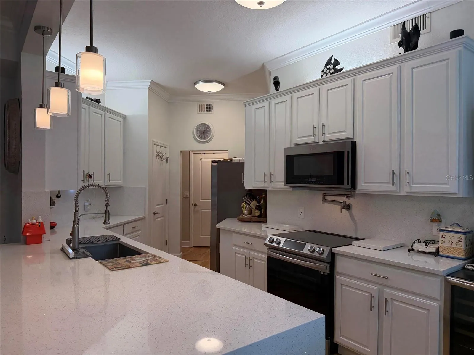 1401 CELEBRATION AVE #103 #103