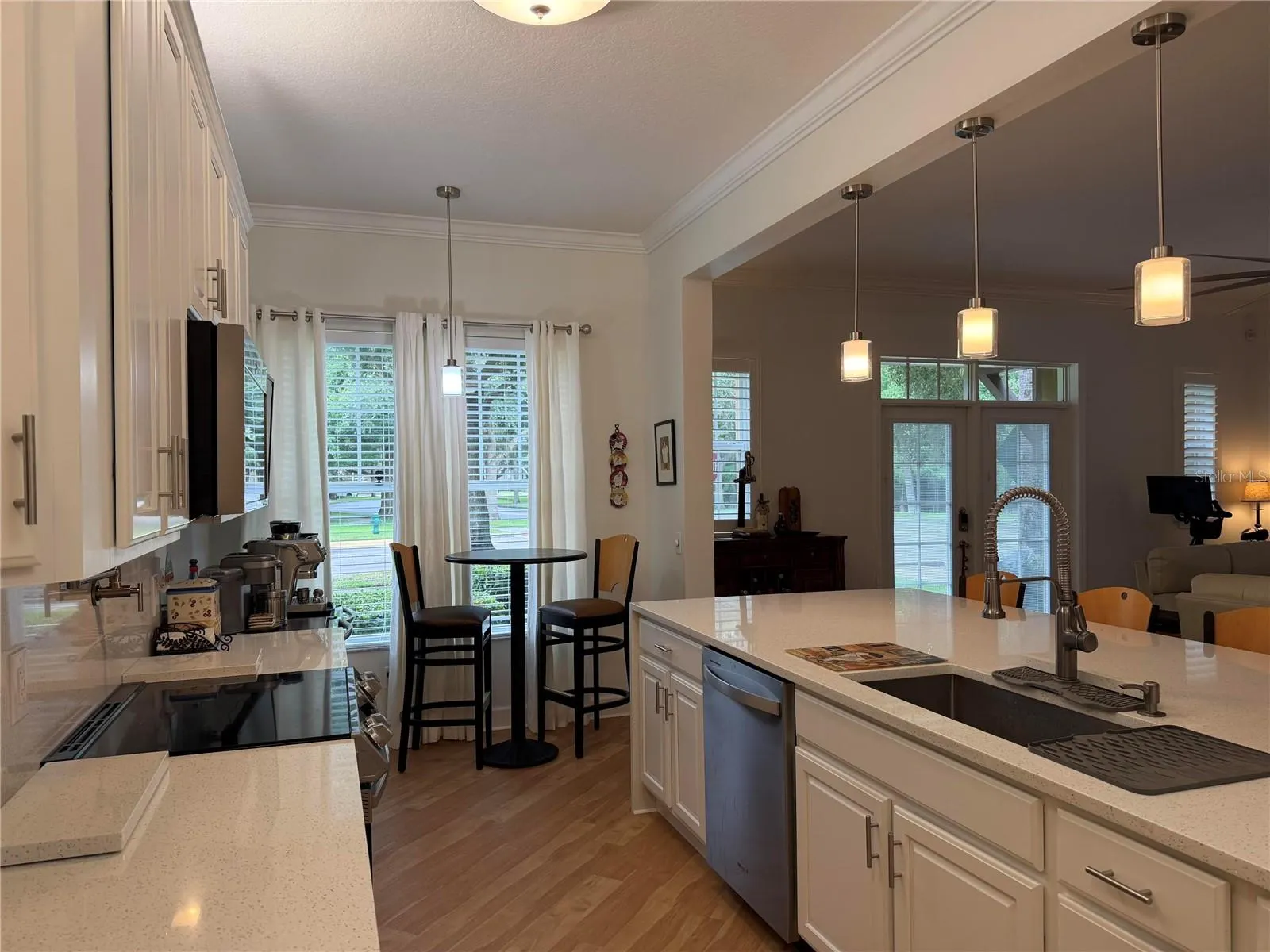 1401 CELEBRATION AVE #103 #103