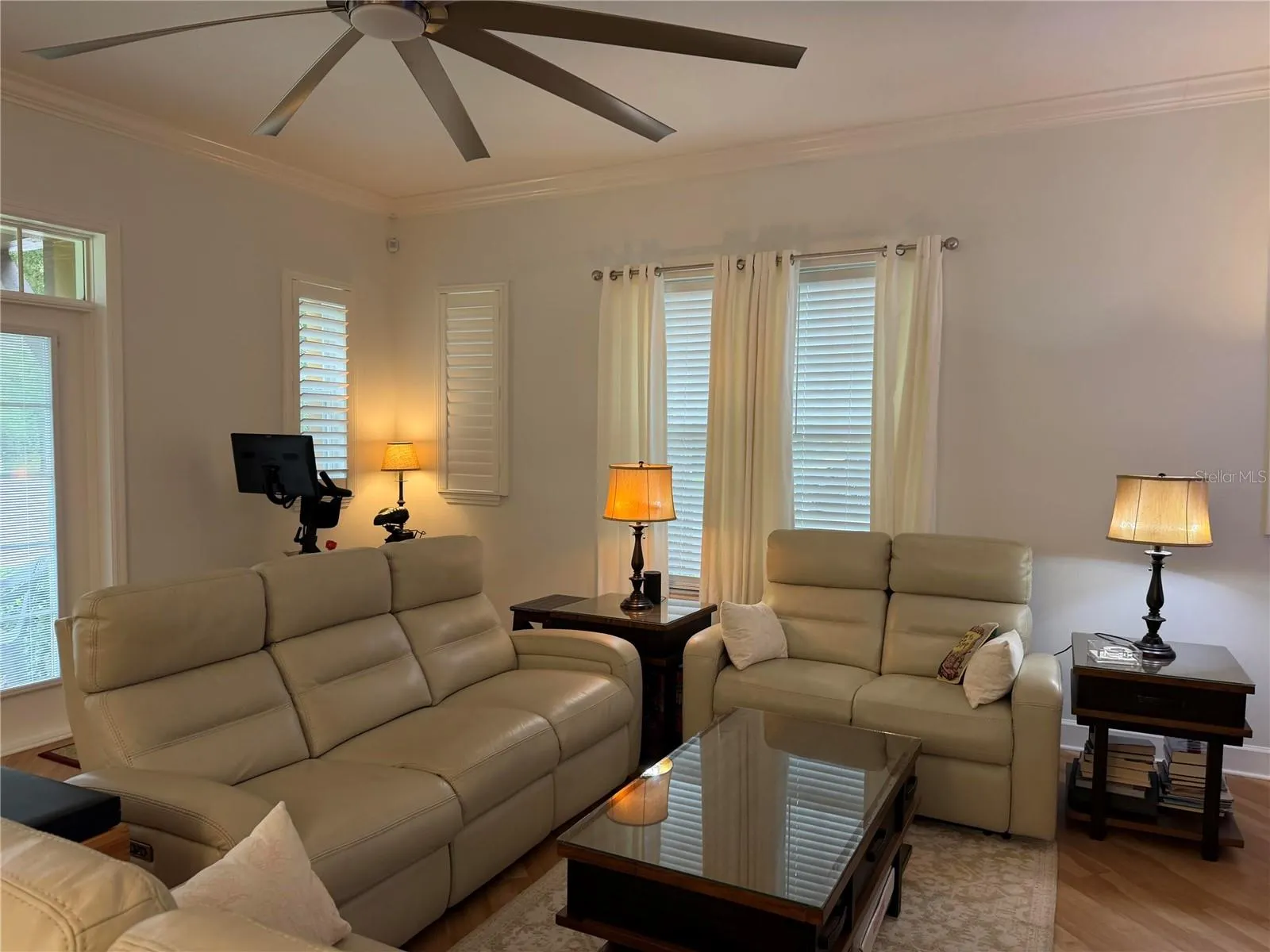 1401 CELEBRATION AVE #103 #103