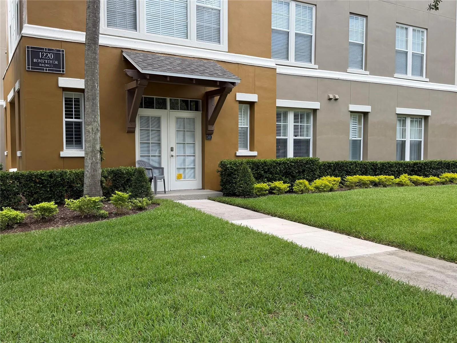 1401 CELEBRATION AVE #103 #103