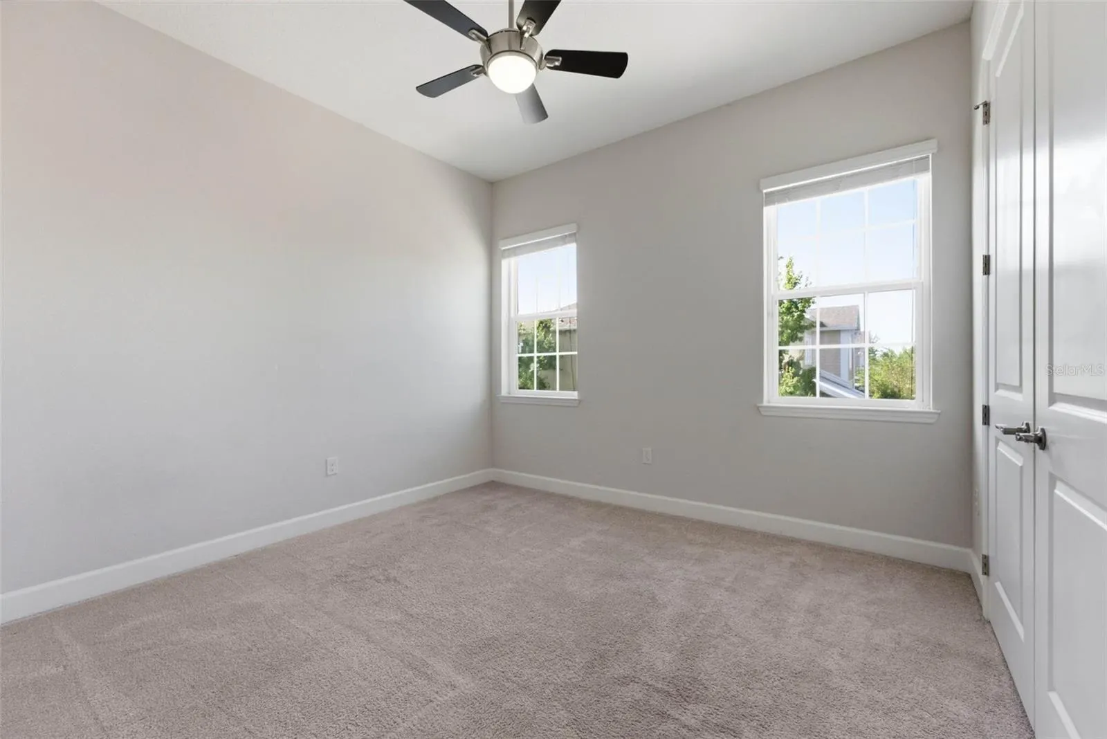 9025 LAUREATE BLVD