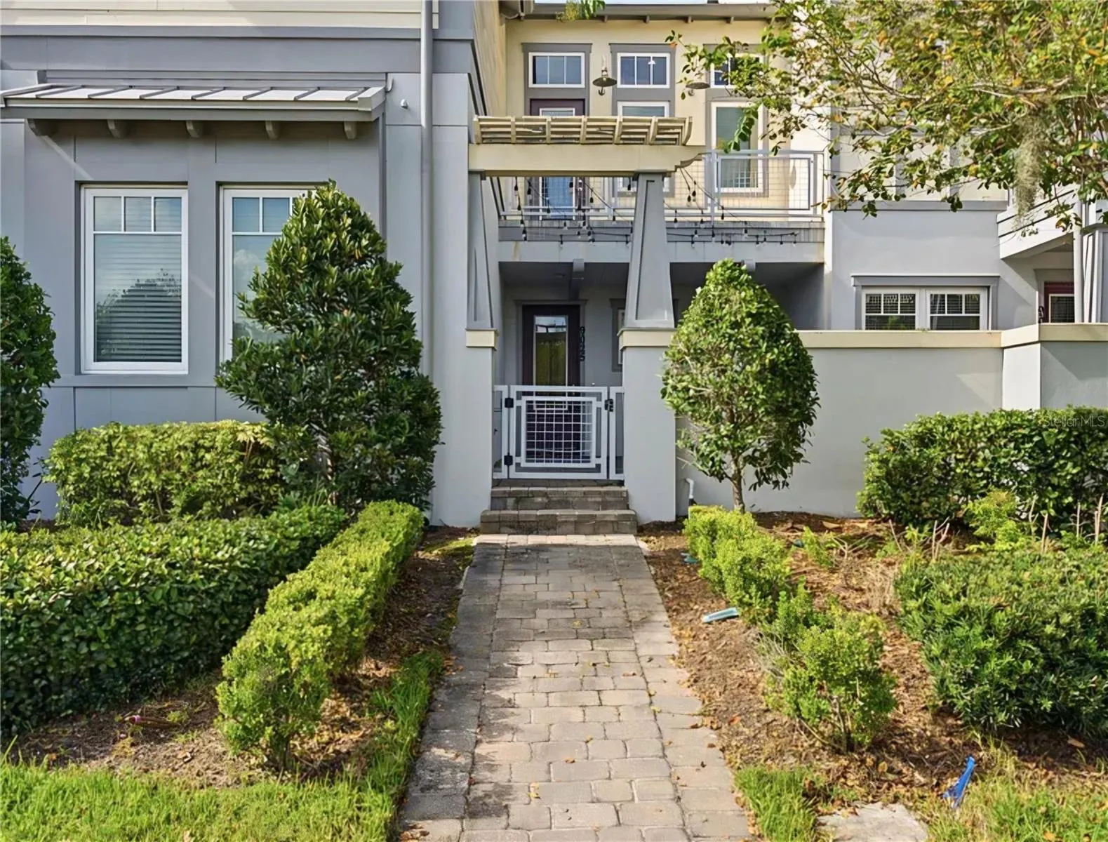 9025 LAUREATE BLVD