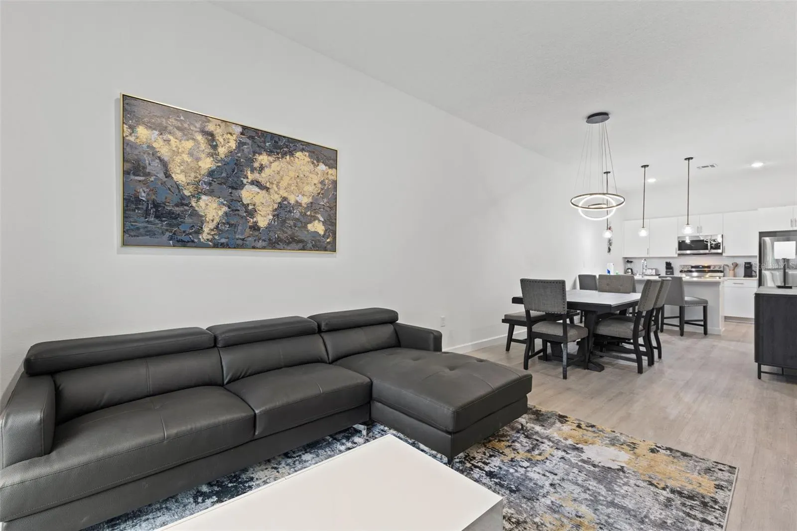 292 FAMAGUSTA DR