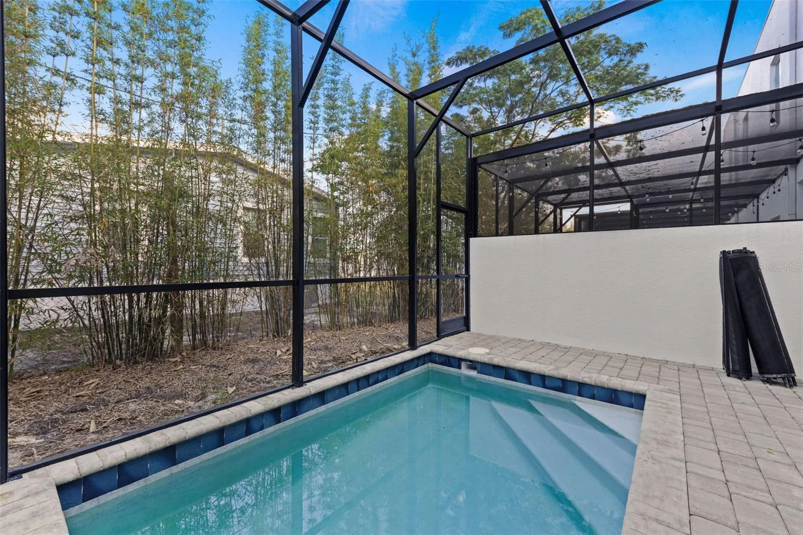292 FAMAGUSTA DR