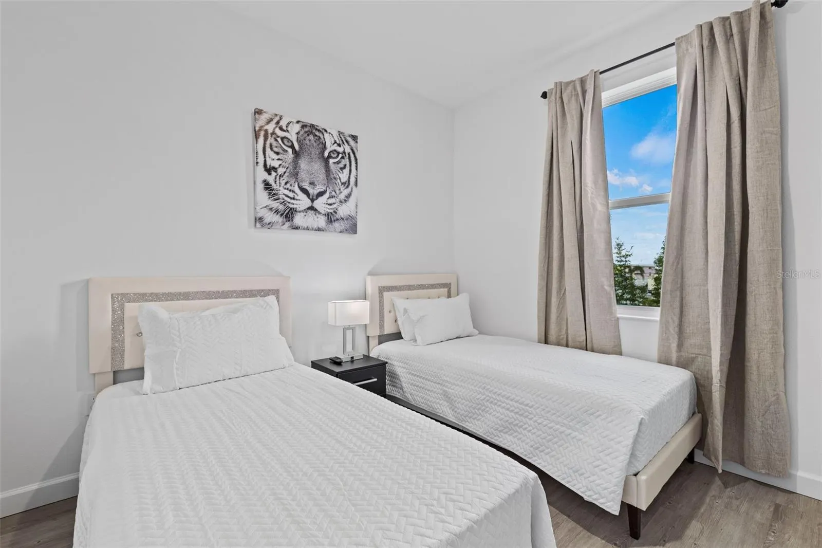 292 FAMAGUSTA DR