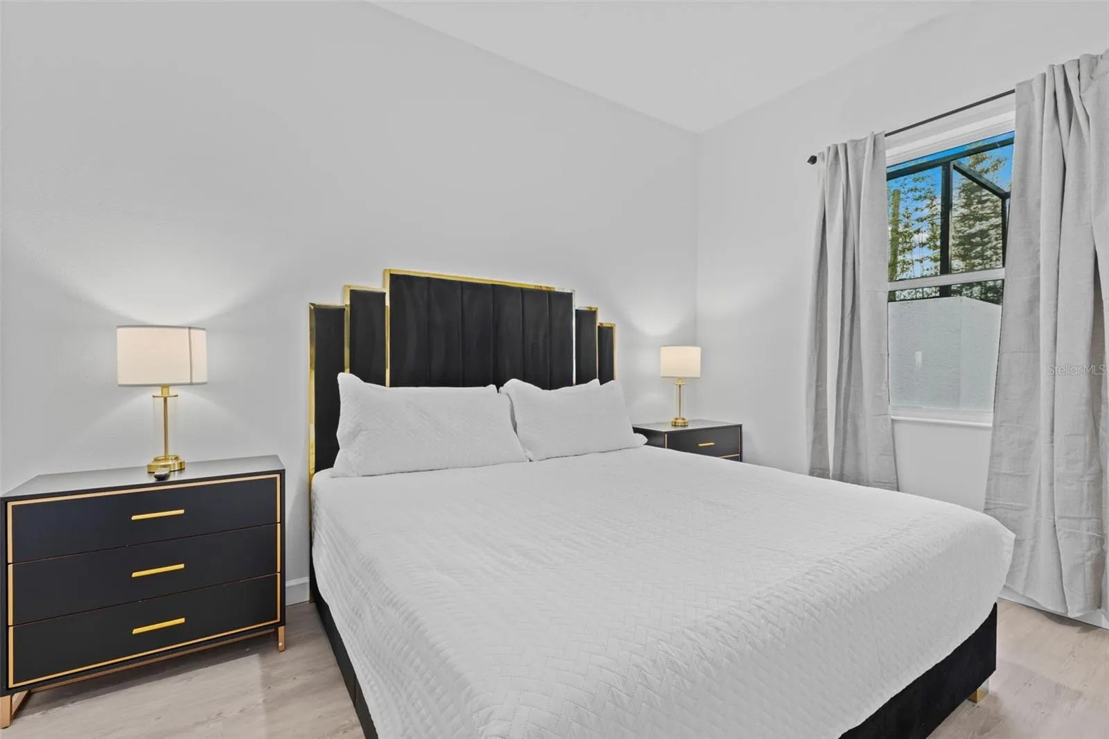 292 FAMAGUSTA DR