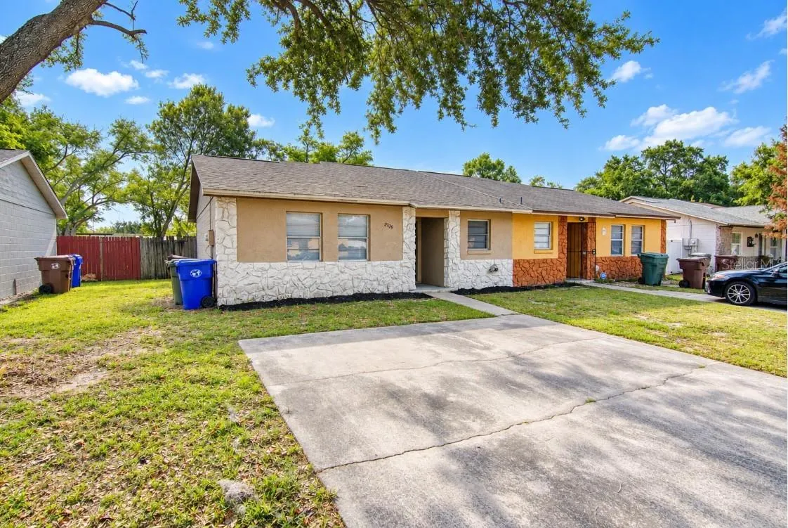 2529 CORAL AVE