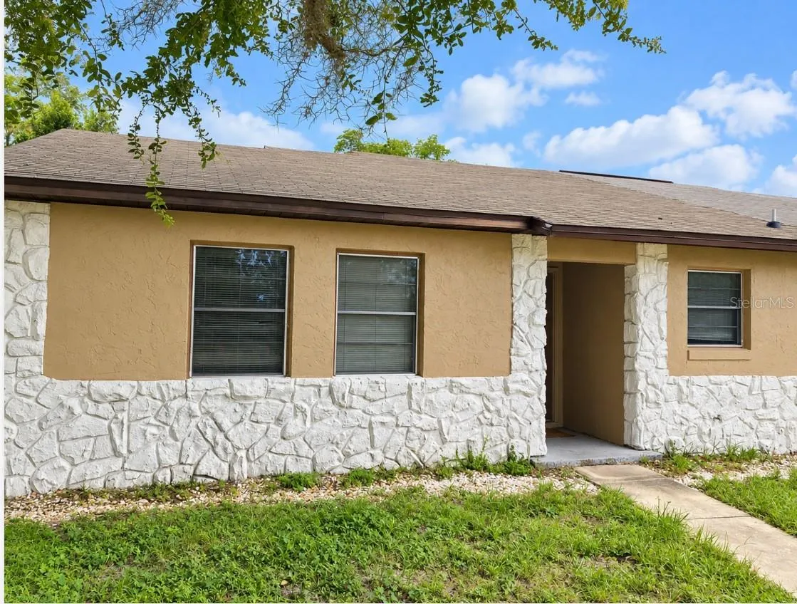 2529 CORAL AVE