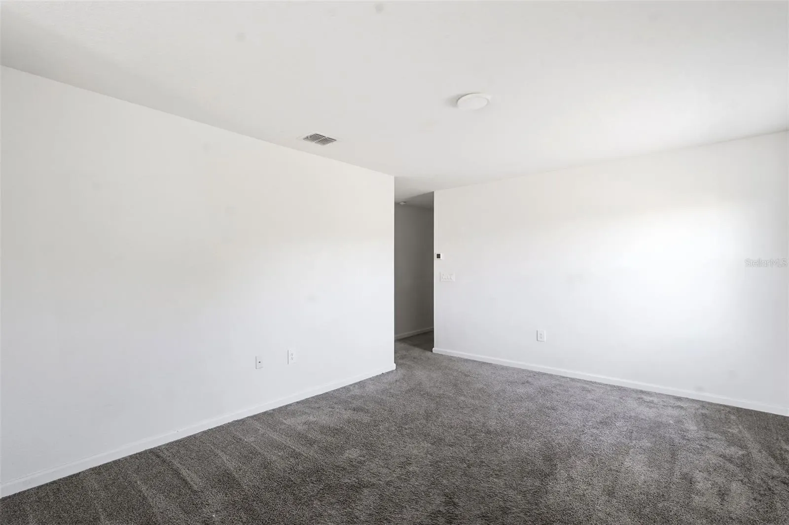 418 COOL SUMMER LN