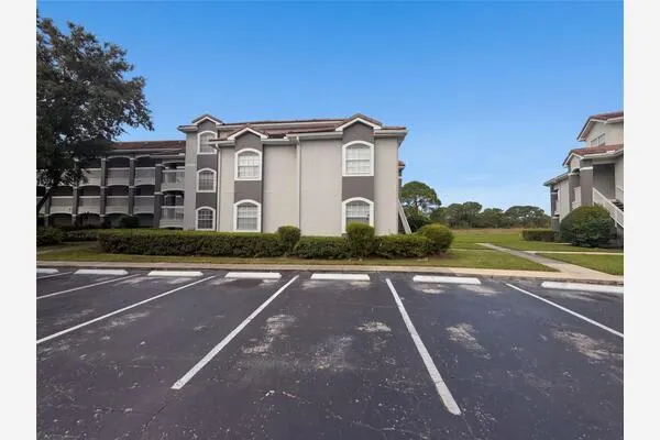 13838 FAIRWAY ISLAND DR #1411 #1411