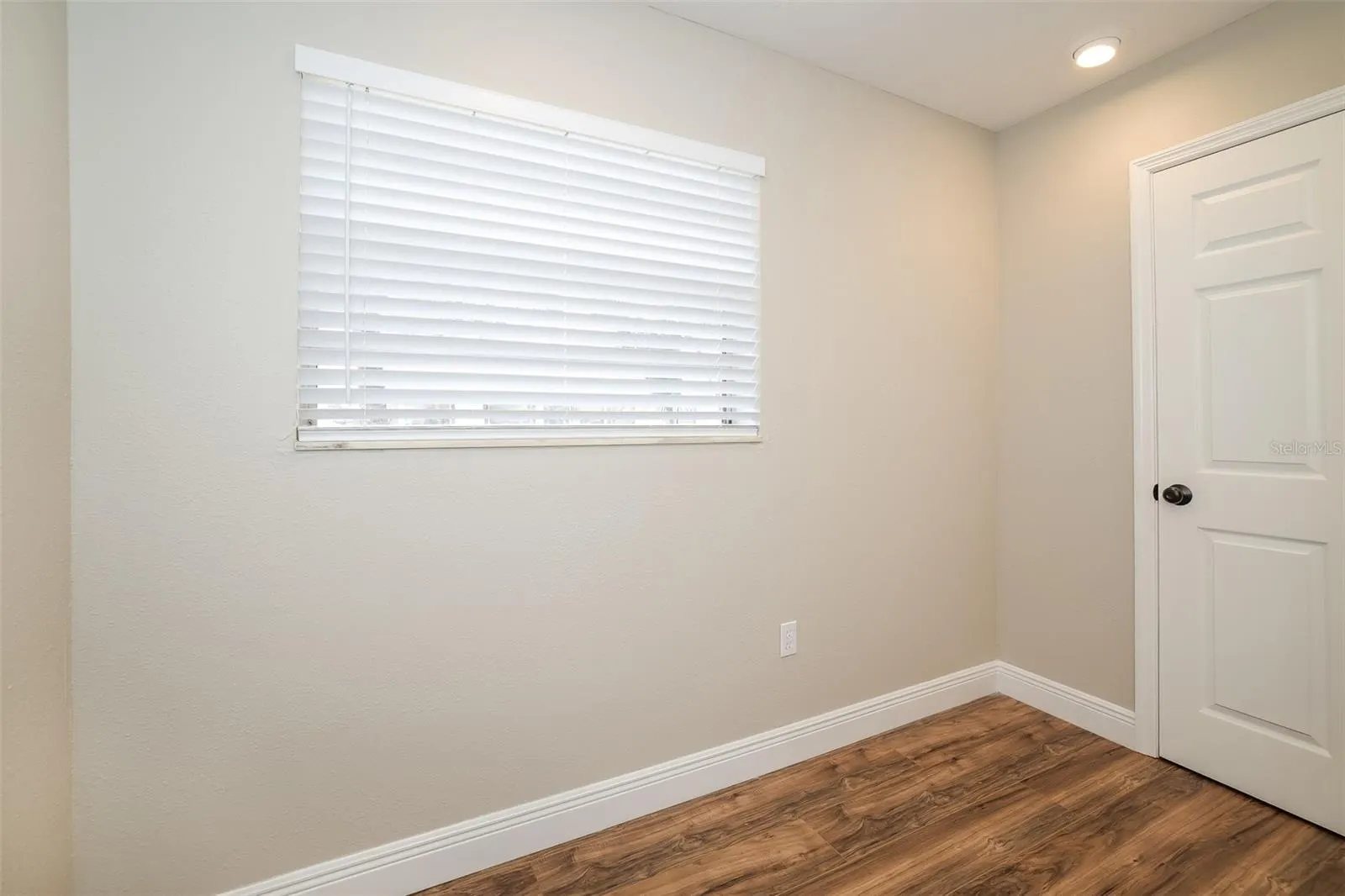 575 KOALA DR