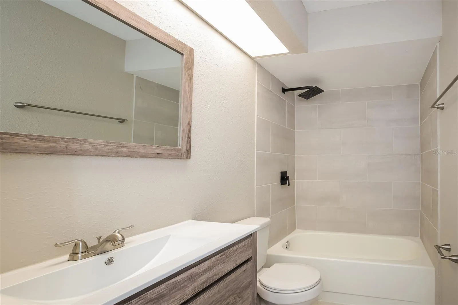 575 KOALA DR