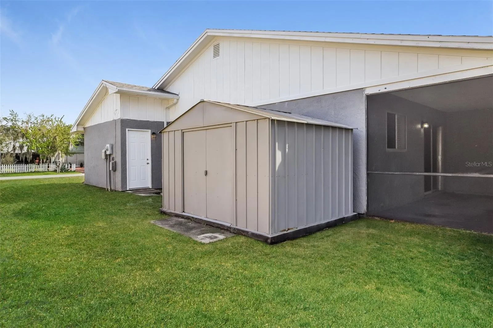 575 KOALA DR