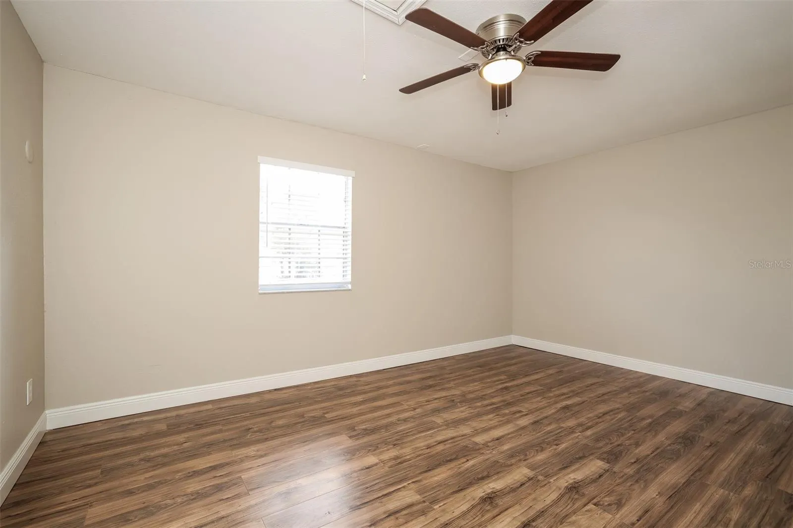 575 KOALA DR