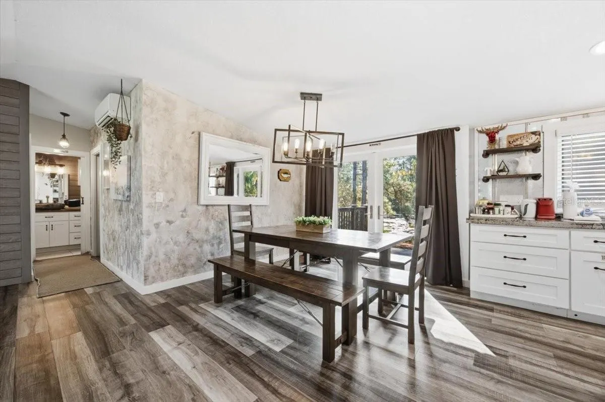 107 DEER RUN DR