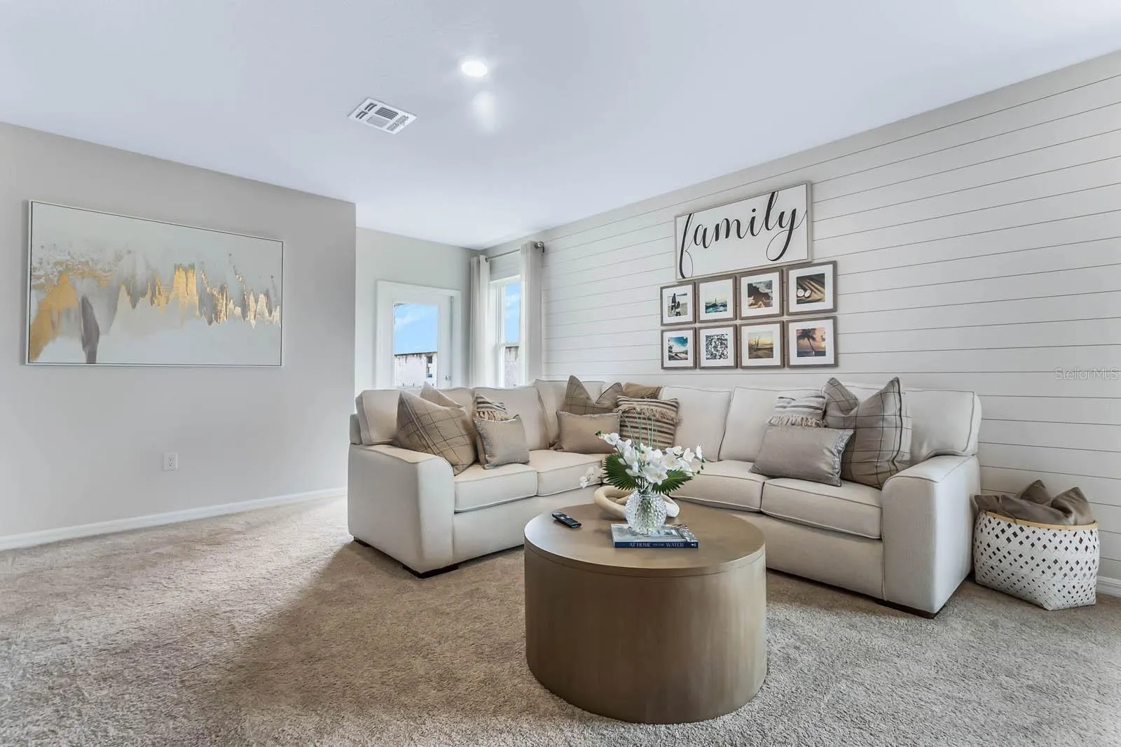 2807 WATERLILY WAY