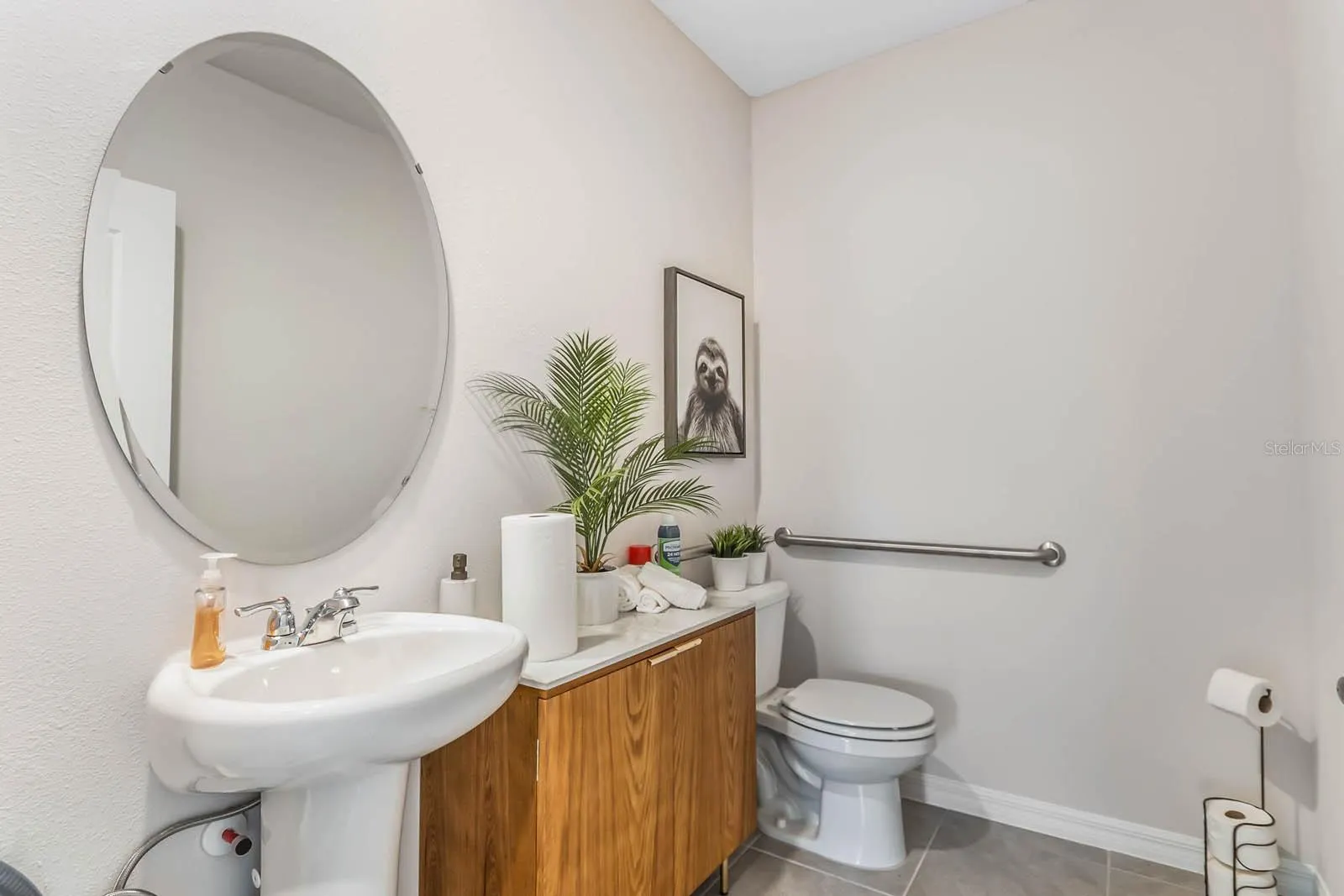 2807 WATERLILY WAY