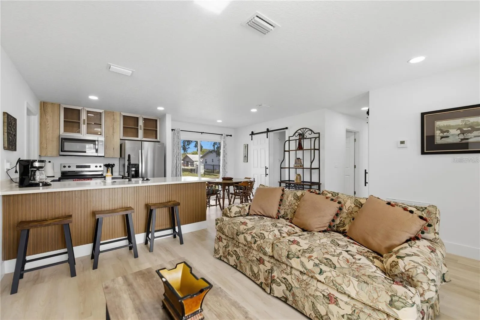 5359 W HIGHWAY 40