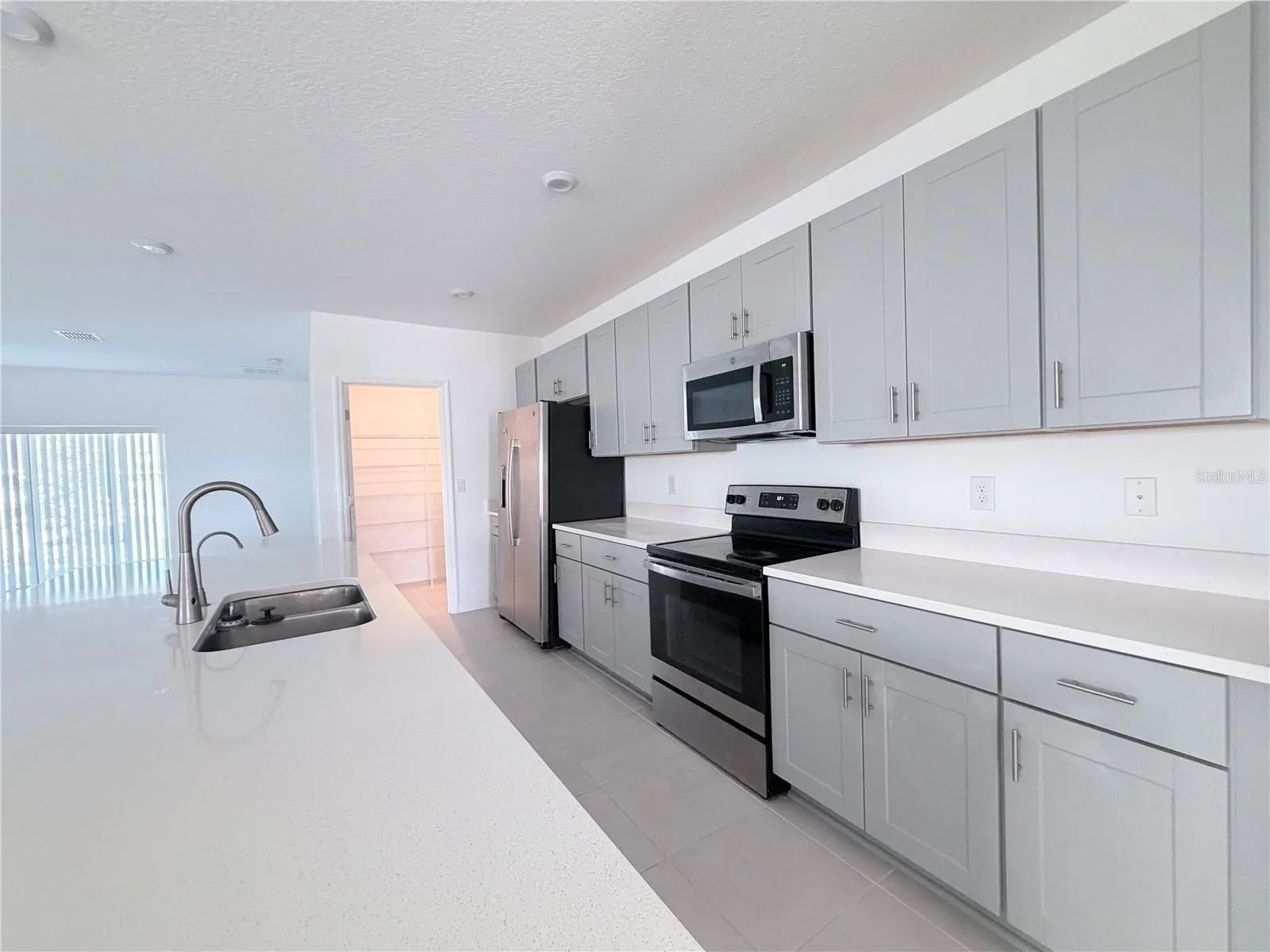 5609 COSTA BLANCA WAY