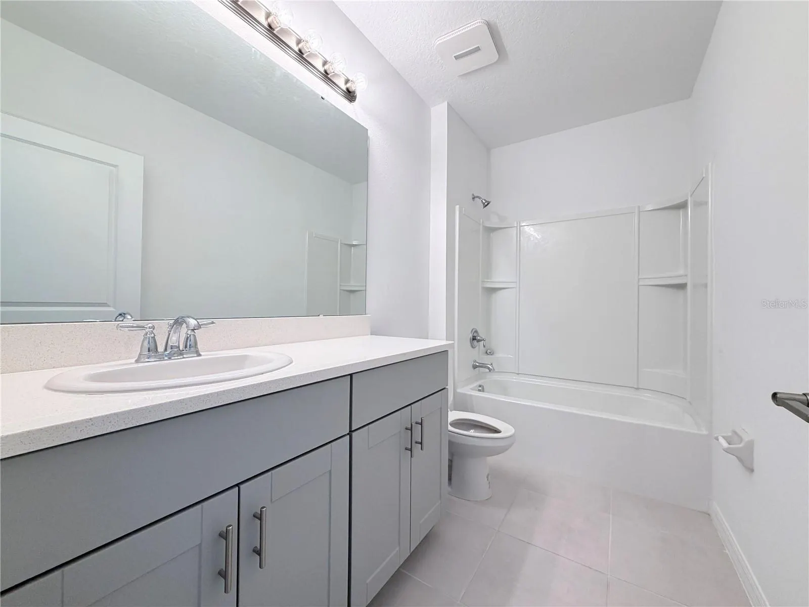 5609 COSTA BLANCA WAY