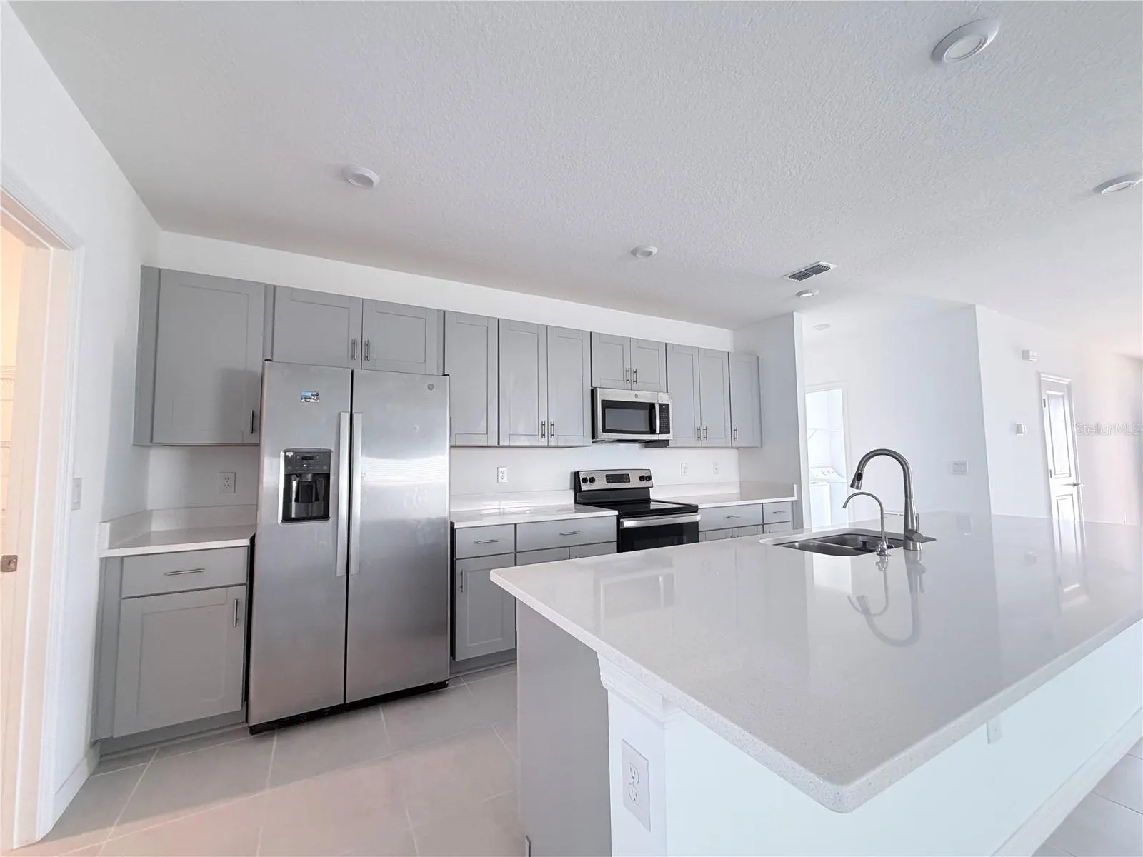 5609 COSTA BLANCA WAY