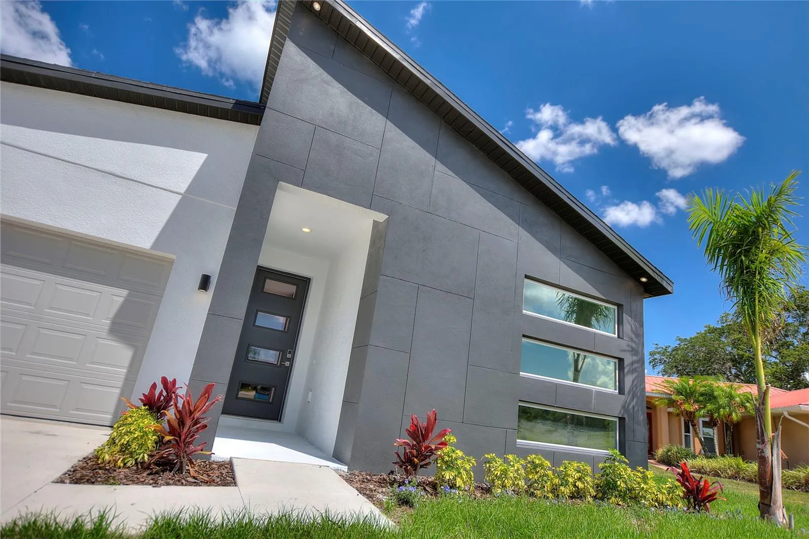 113 VICTORIA LN