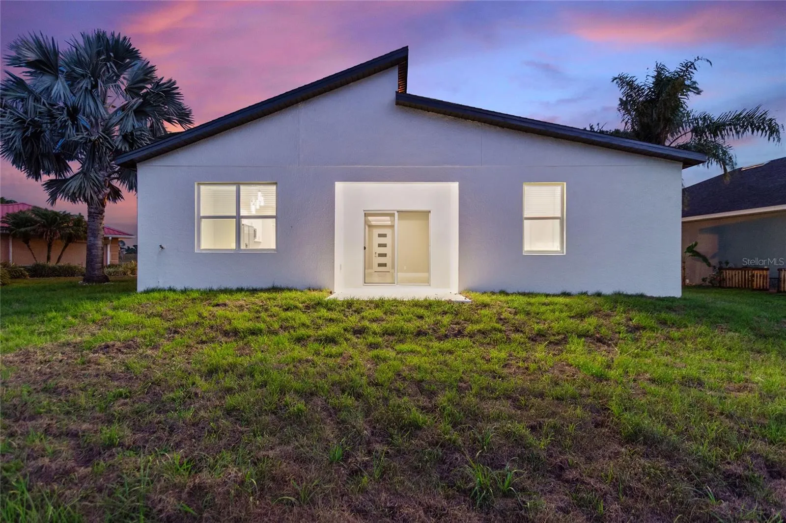 113 VICTORIA LN