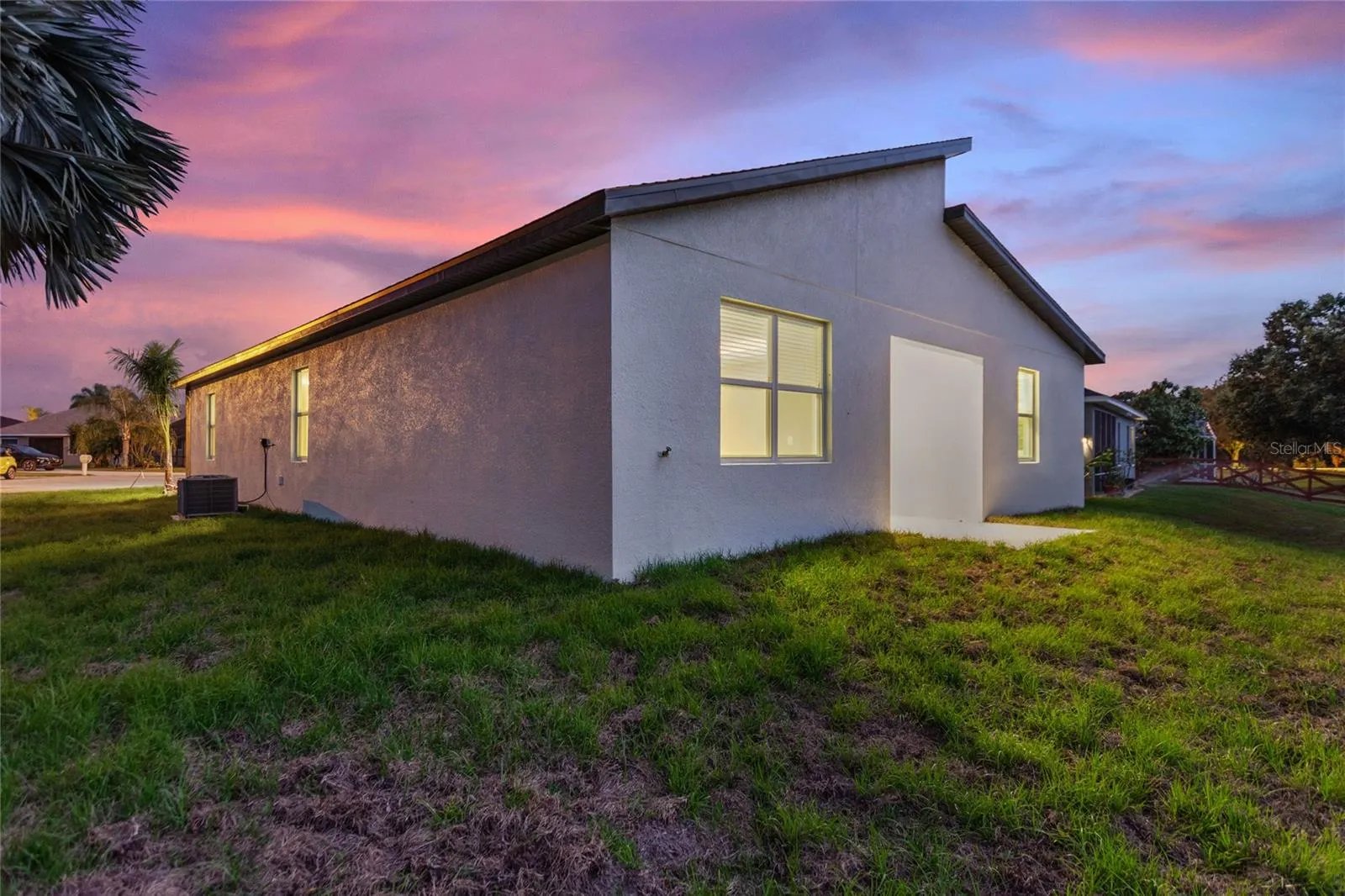 113 VICTORIA LN