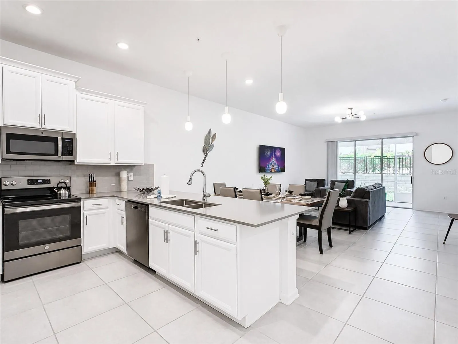 8879 CABOT CLIFFS DR #102 #102