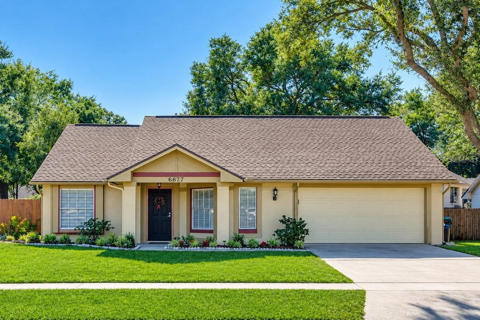 6677 WHIRLAWAY CIR