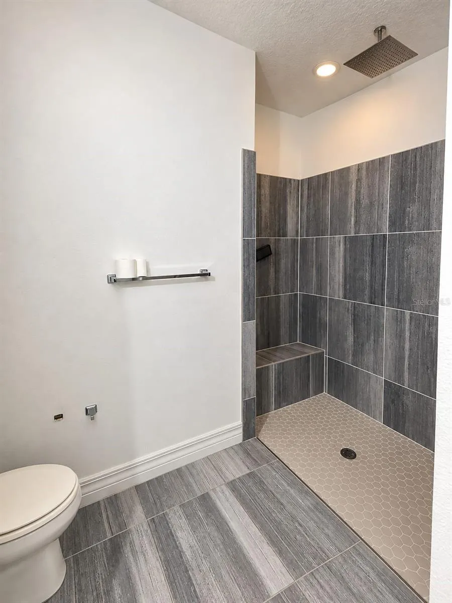 79 ORCHID CT