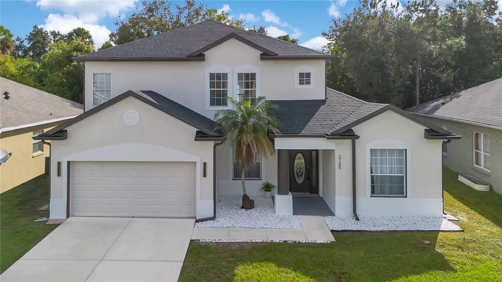 2165 THE OAKS BLVD