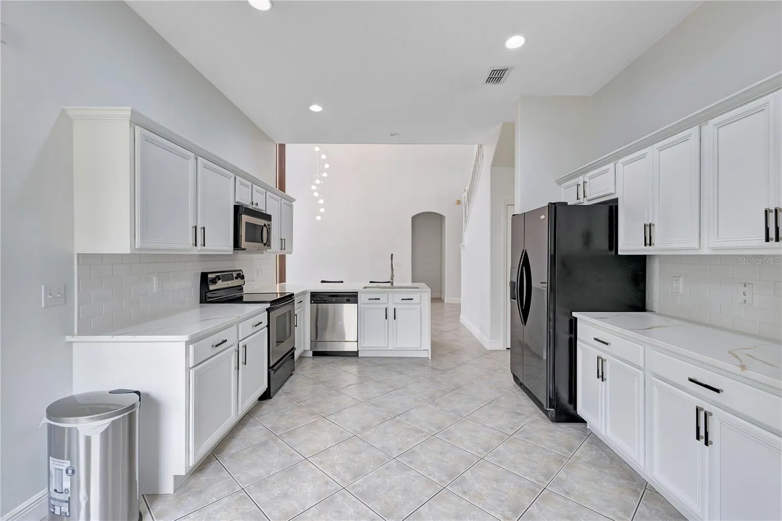 2165 THE OAKS BLVD