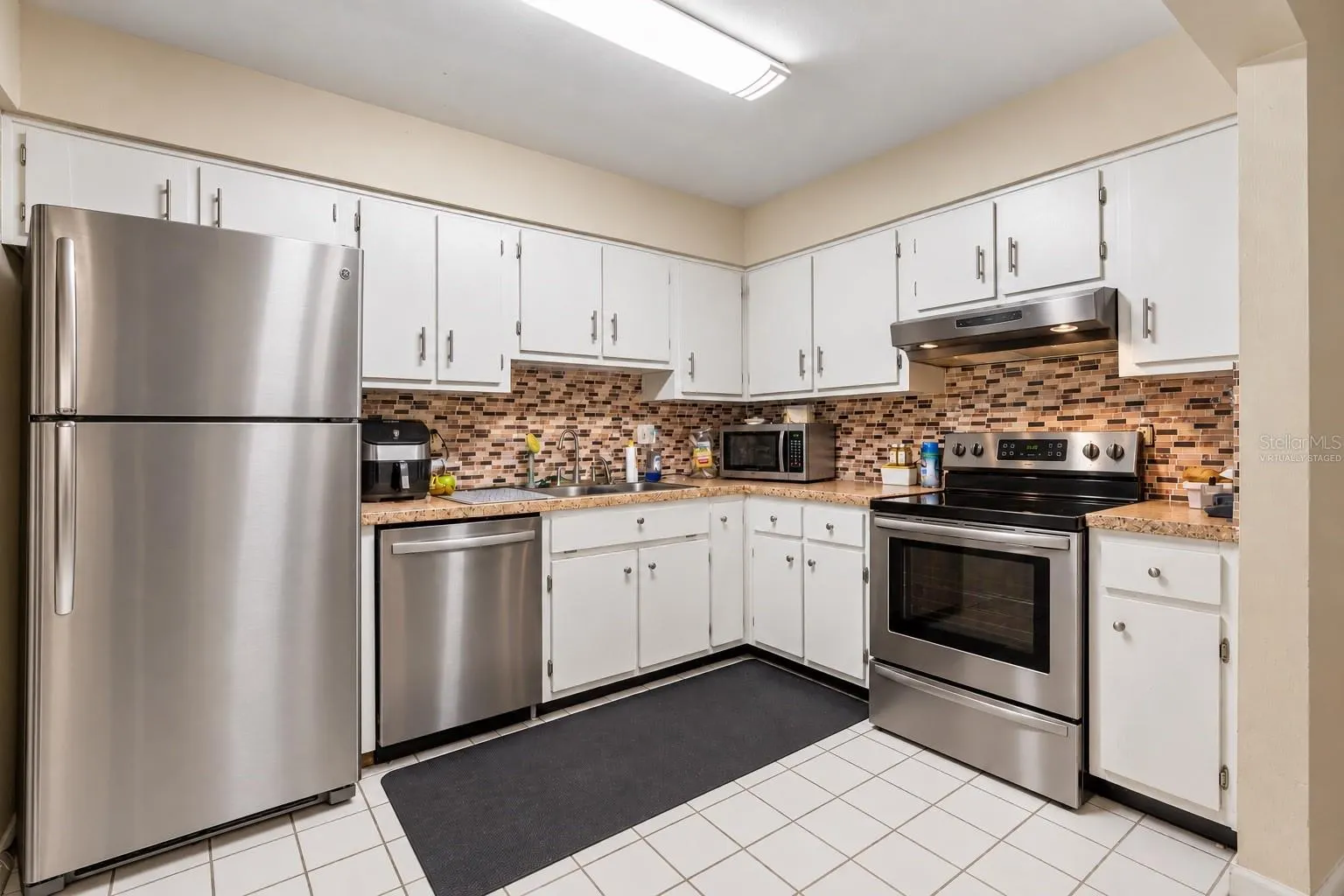 1605 GROVE ST #550 #550
