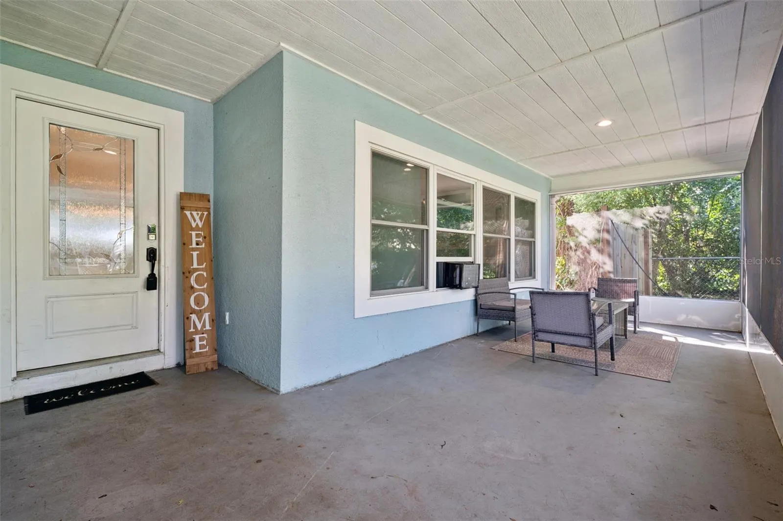 2614 FAIRVIEW AVE
