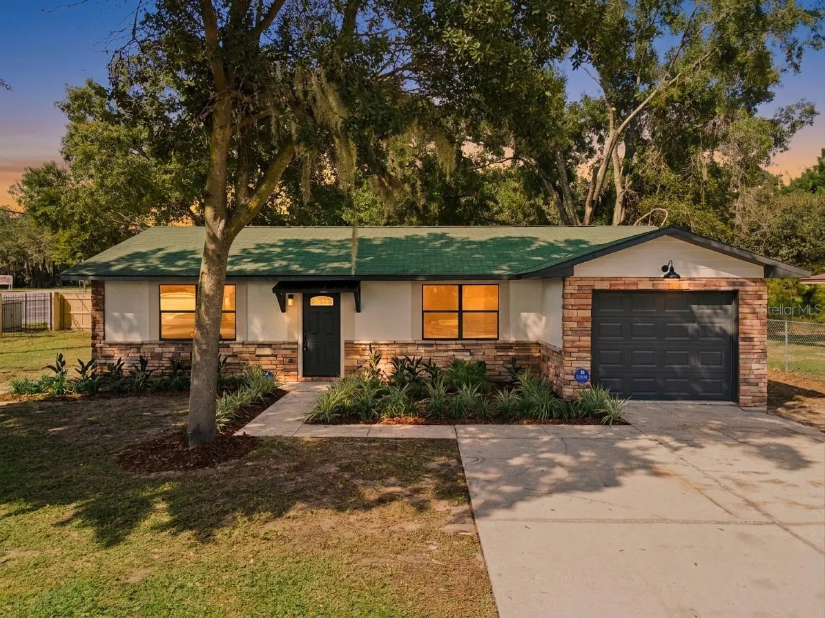 2240 GABARONE BLVD