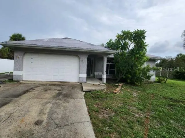 656 AZURE RD