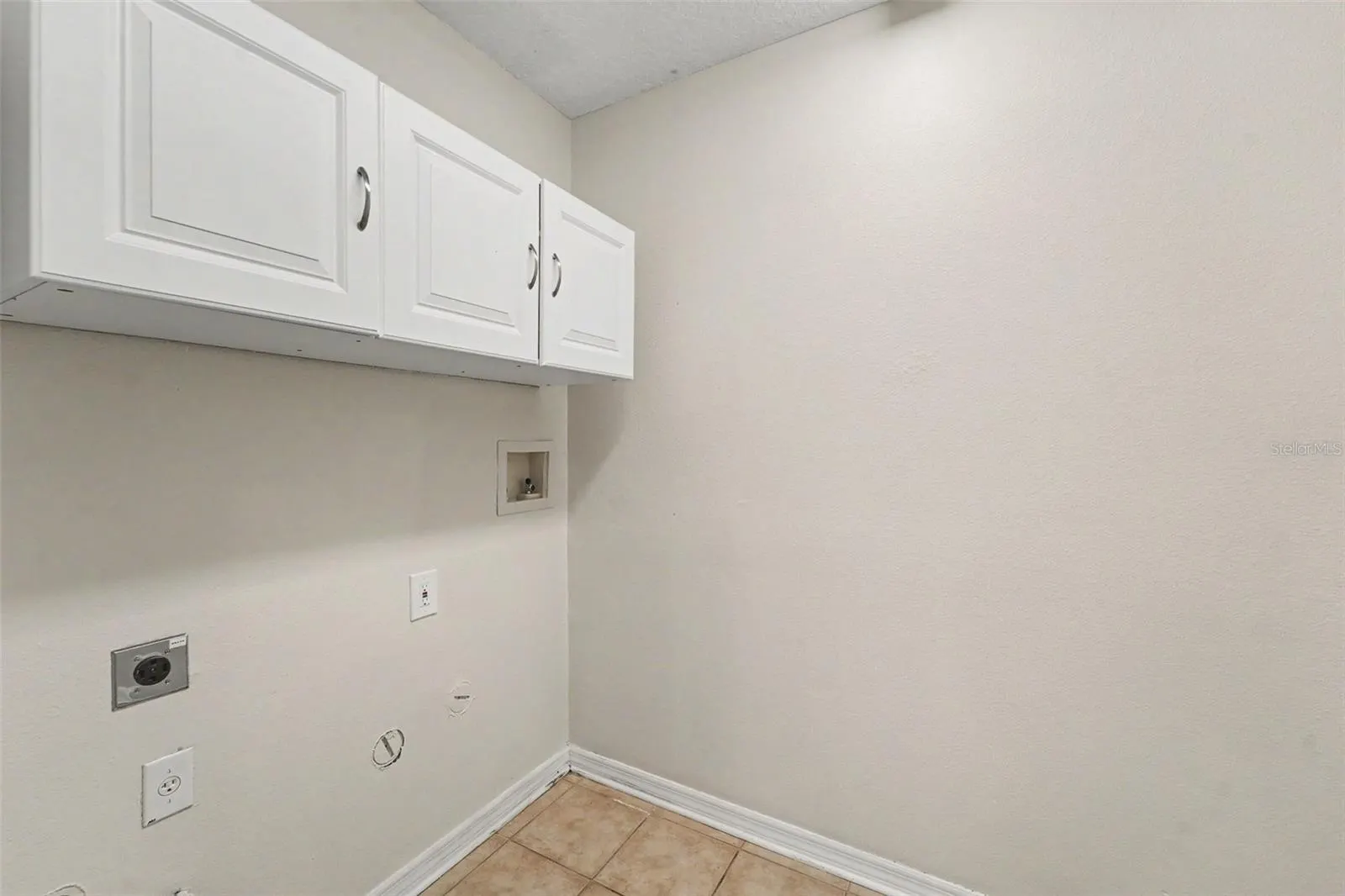11504 FOUNTAINHEAD DR