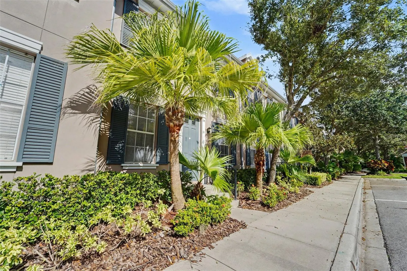 11504 FOUNTAINHEAD DR