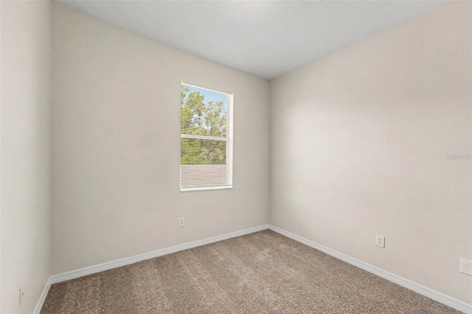 11504 FOUNTAINHEAD DR