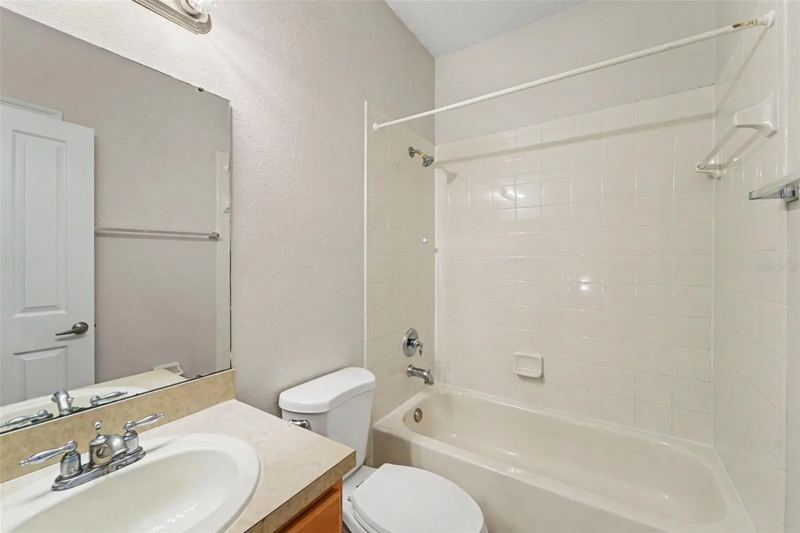 11504 FOUNTAINHEAD DR