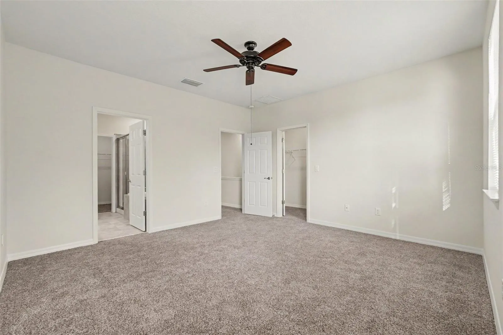 2886 GRAND KEMERTON PL