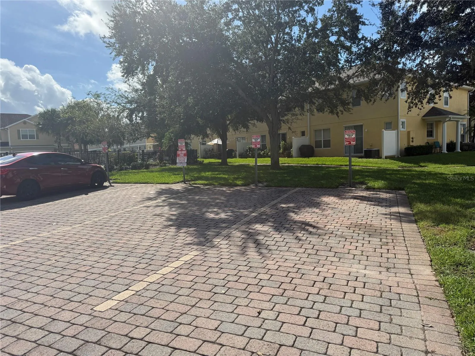541 PACITO WAY