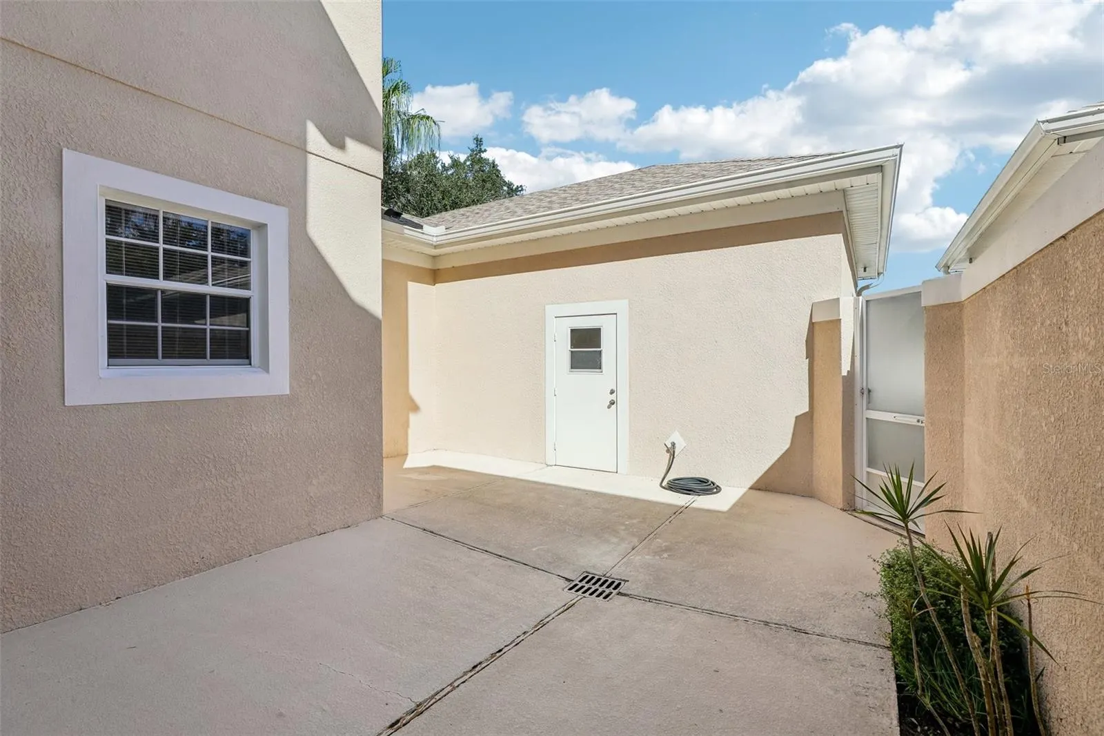 8525 WATERWILLOW PL