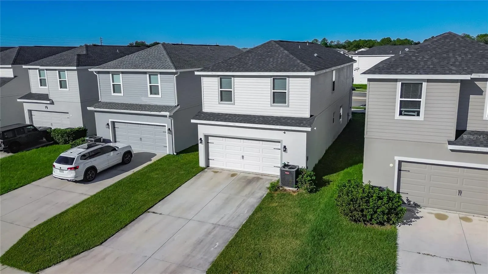 333 SILVERBELL TRL