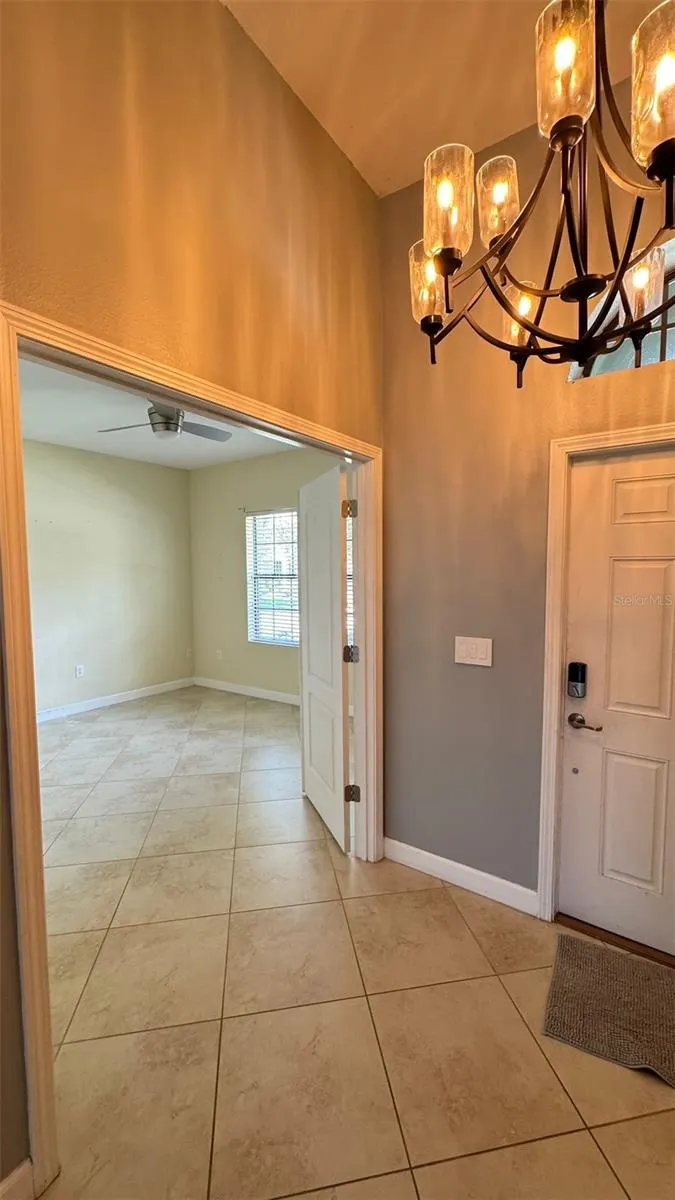 1428 DEUCE CIR