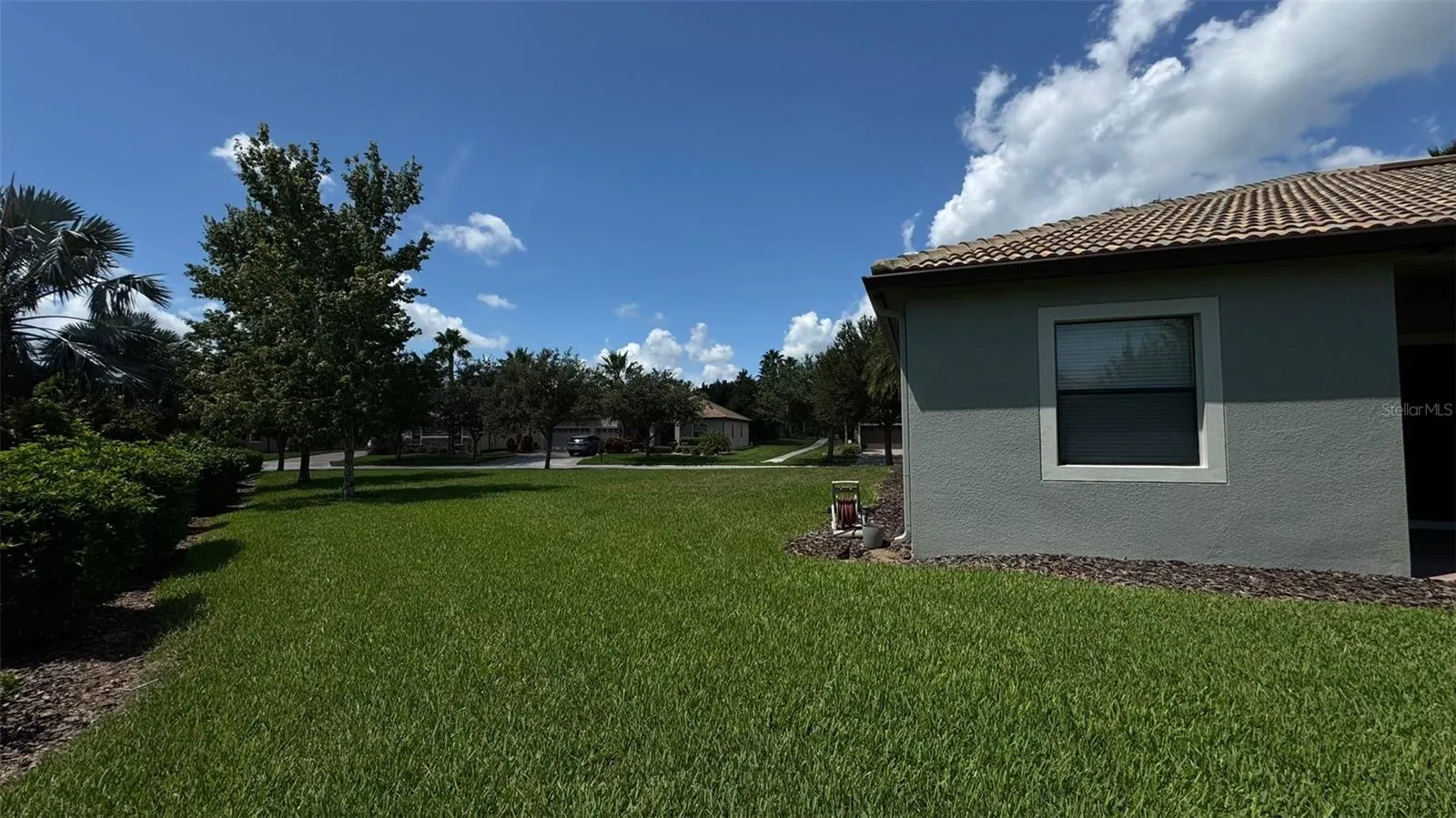 1428 DEUCE CIR