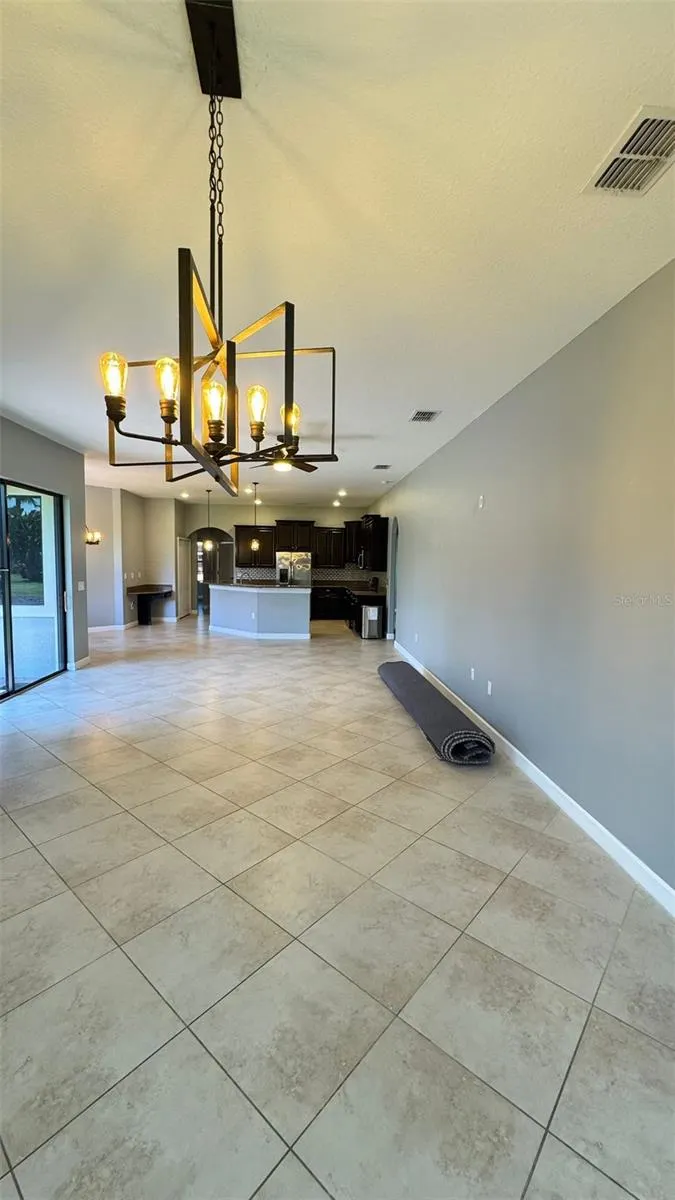 1428 DEUCE CIR