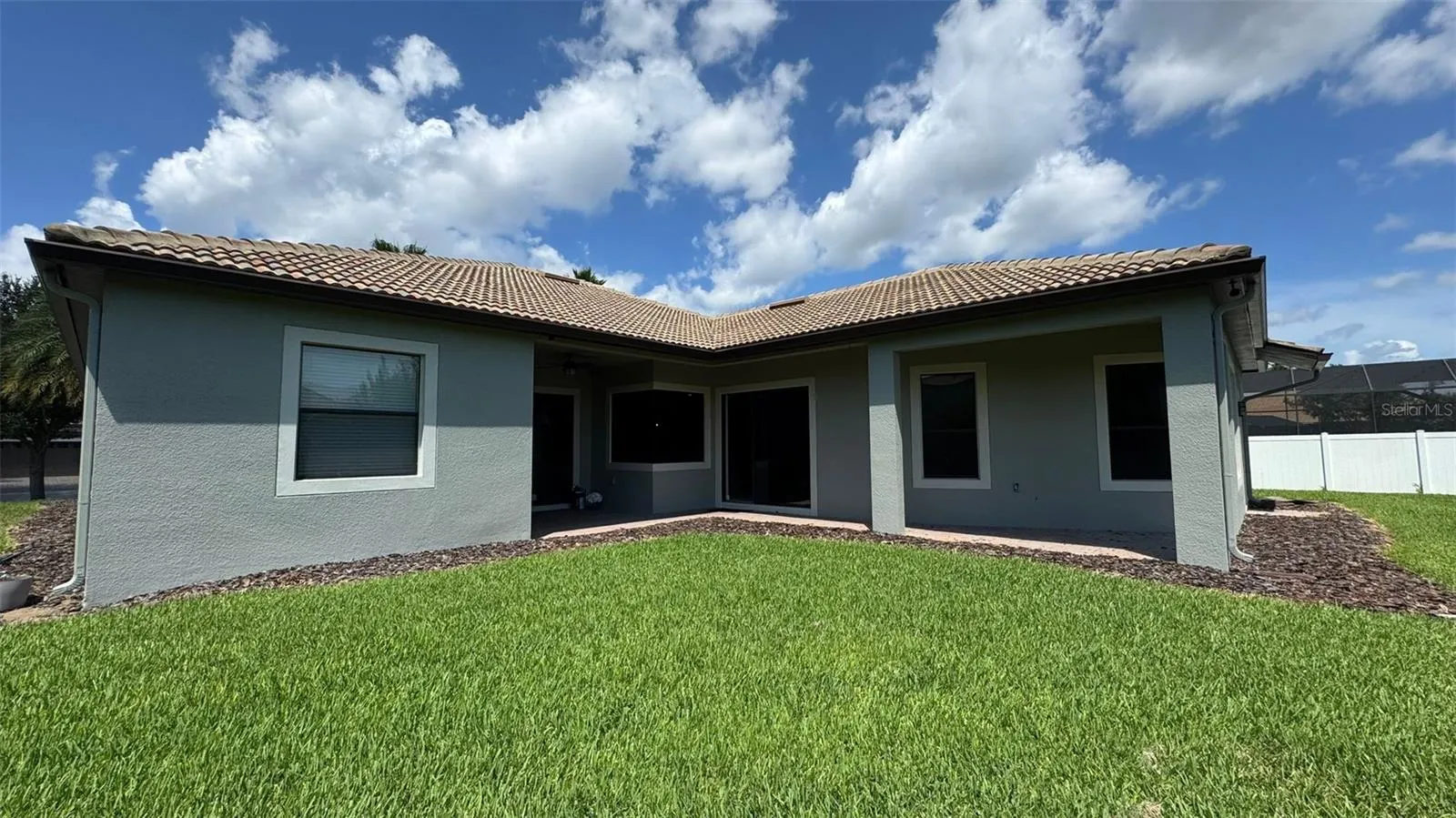 1428 DEUCE CIR